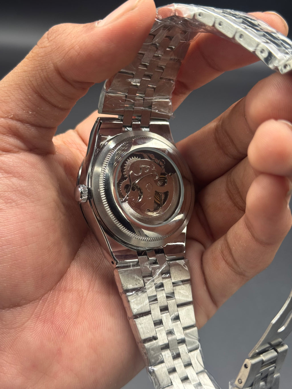 White  Dial Land-Dweller Inspired | Semi Automatic Machinery |Silver Stainless Steel Chain | Honeycomb Texture | Date Display